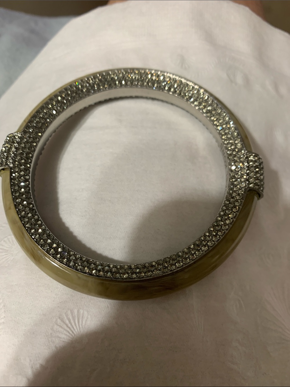 Michael Kors Crystal Pavé Accent Bangle bracelet - Picture 2 of 4